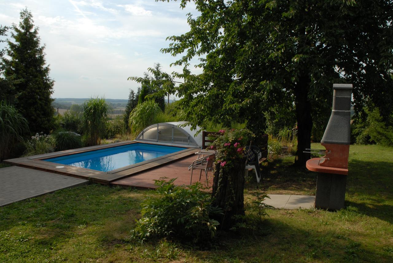 Ubytovani Vila Sobotka Exterior foto